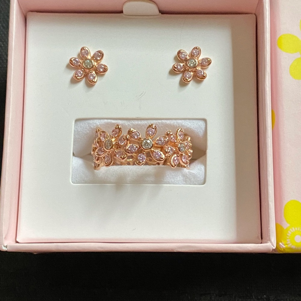 Diamonique Color Floral Band Ring & Earring set